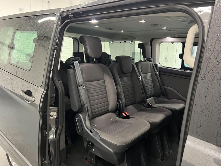 2022 Ford Tourneo Custom 2.0 320 EcoBlue Titanium Auto L2 Euro 6 (s/s) 5dr Minibus Diesel Automatic