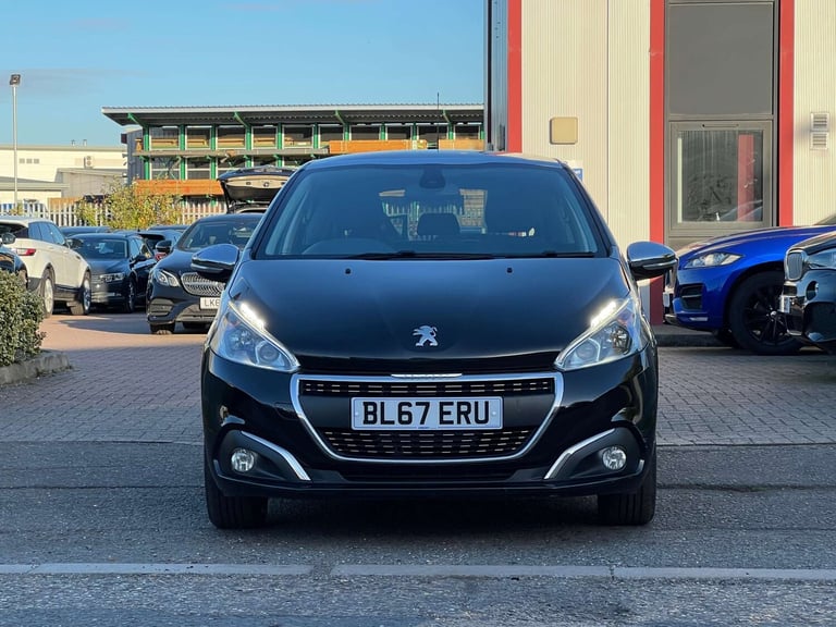 2017 Peugeot 208 1.2 PureTech Allure Premium Hatchback 5dr Petrol Manual Euro 6 (s/s) (82 ps Hatc...