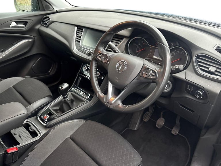 2019 Vauxhall Grandland X 1.2 Turbo Sport Nav 5dr Hatchback Manual