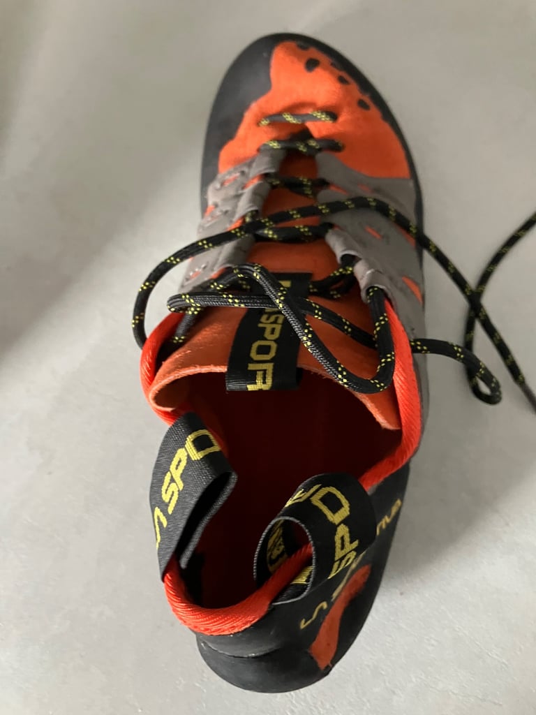 La Sportiva Tarantulace Climbing Shoes