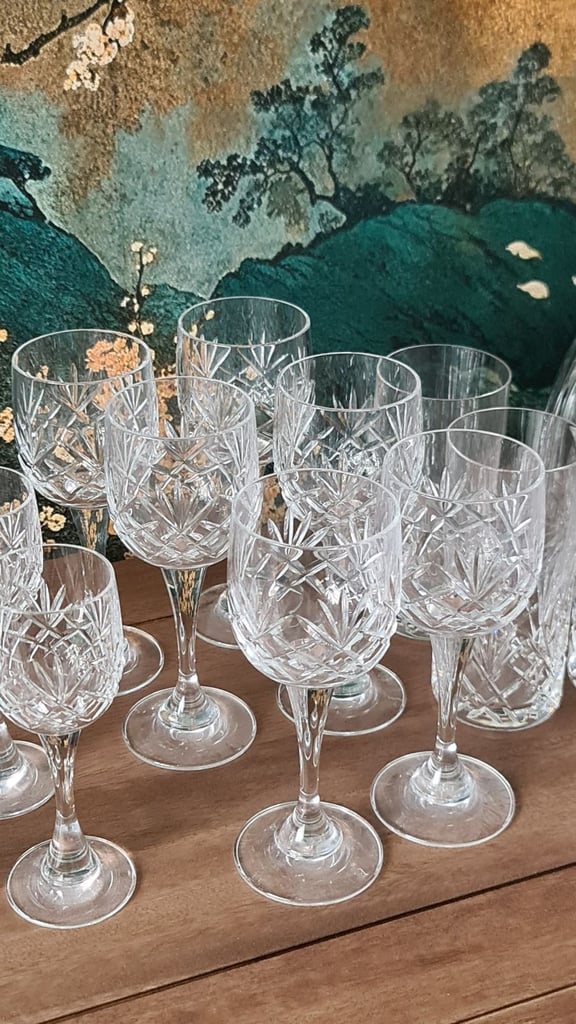 LEAD CRYSTAL GLASSES AND DECANTER 