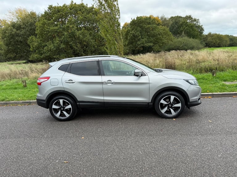 Nissan Qashqai 1.5 dCi n-tec+ 2WD Euro 6 5dr DIESEL MANUAL 2015/65