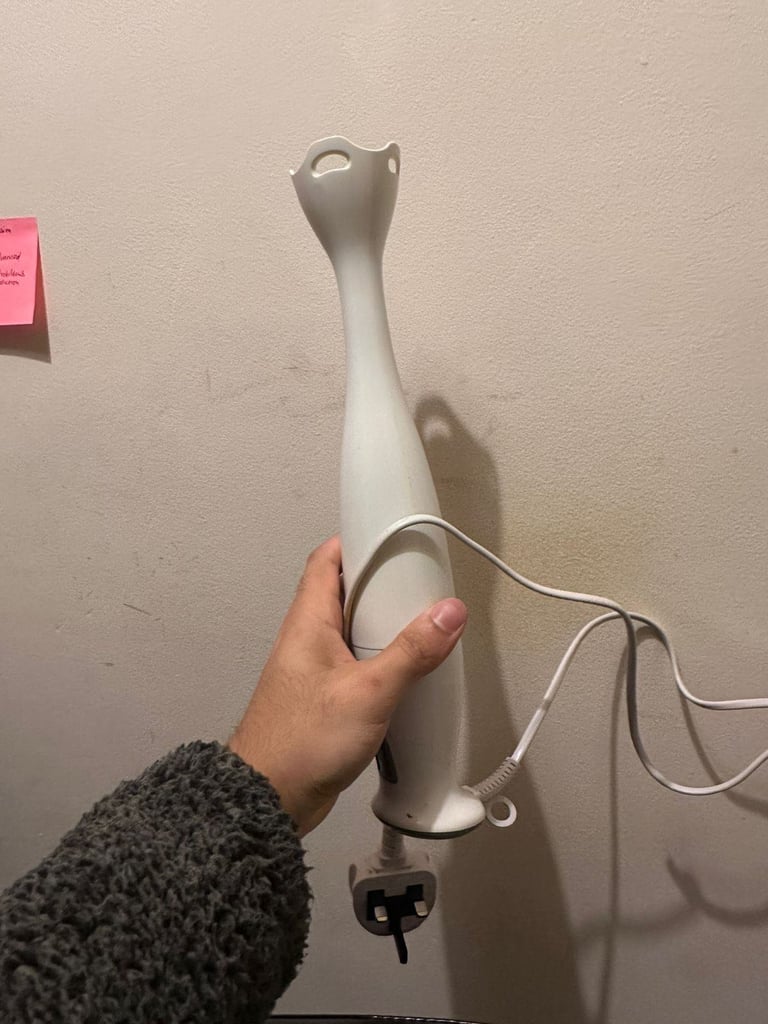 Hand blender