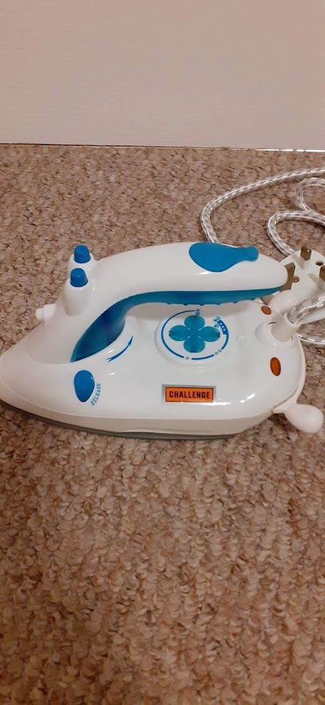 image for Travel Steam Iron by Challenge 