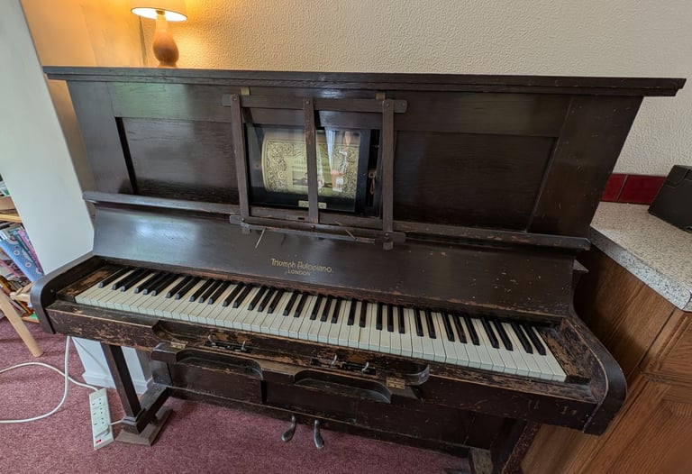 Triumph Autopiano - Pianola