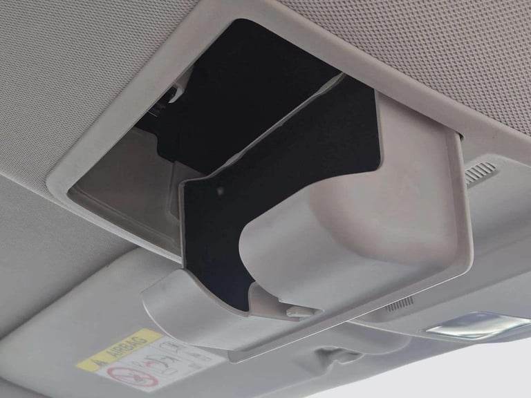 2017 Ford Fiesta 1.1 Ti-VCT Zetec Euro 6 (s/s) 3dr HATCHBACK Petrol Manual