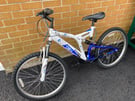 Boys / girls 18 speed Avigo mountain bike in great condition 