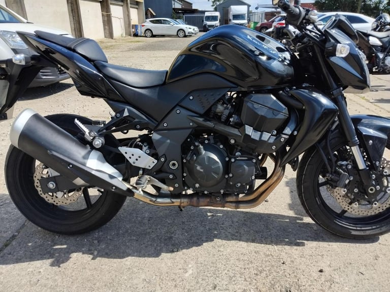 image for 2011 11 KAWASAKI ZR 750 LAF ZR750 Z750 BLACK NAKED Z750R 2k MILES YES 2k 