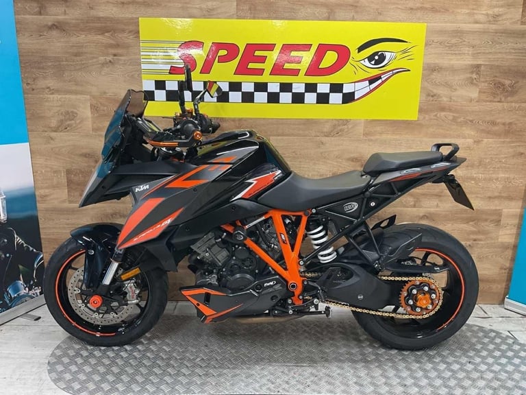 image for KTM 1290 SUPERDUKE GT
