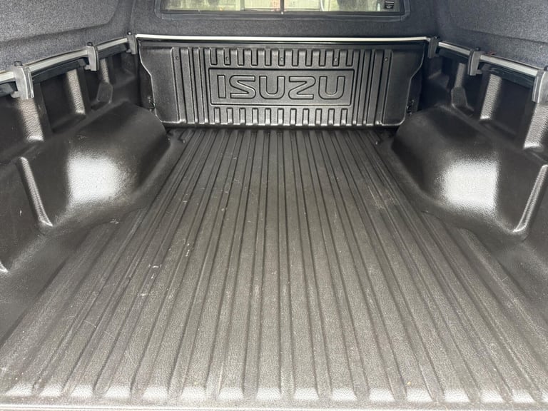 2018 Isuzu D-Max 1.9 Yukon Extended Cab 4x4 PICK UP DIESEL Manual