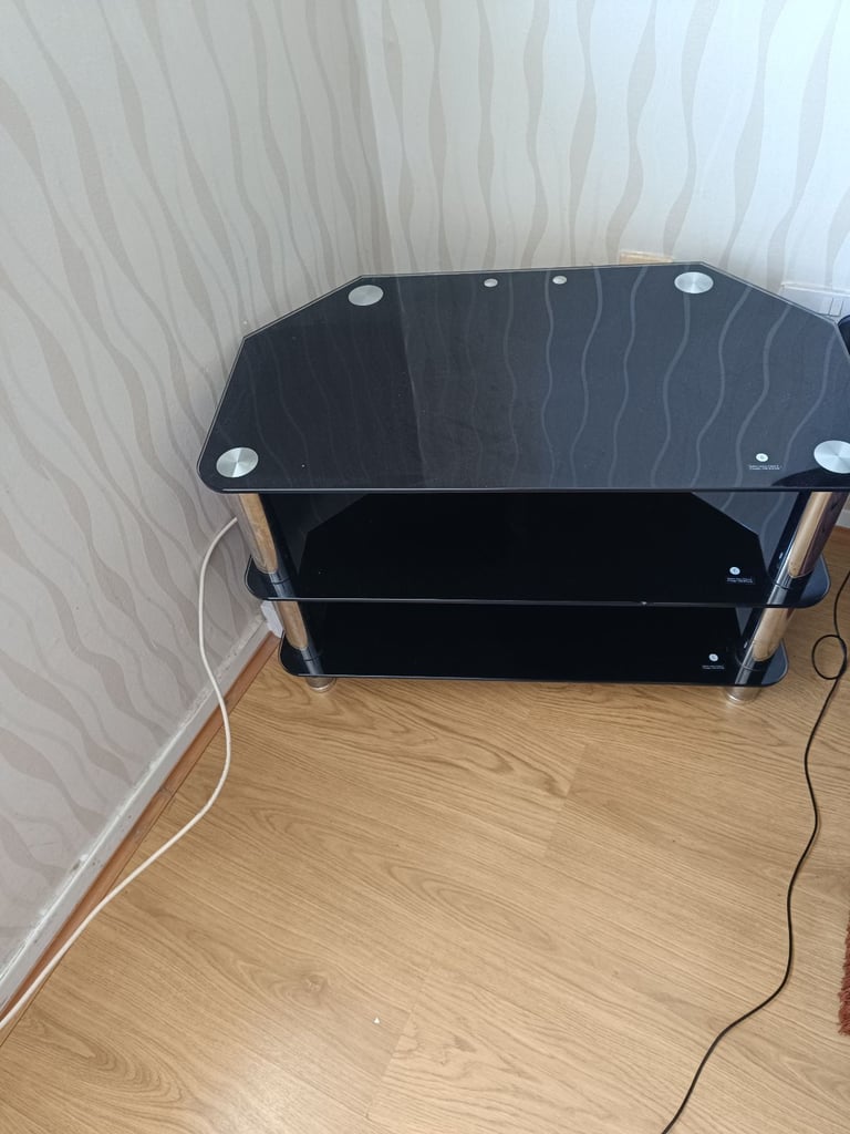 Tv table