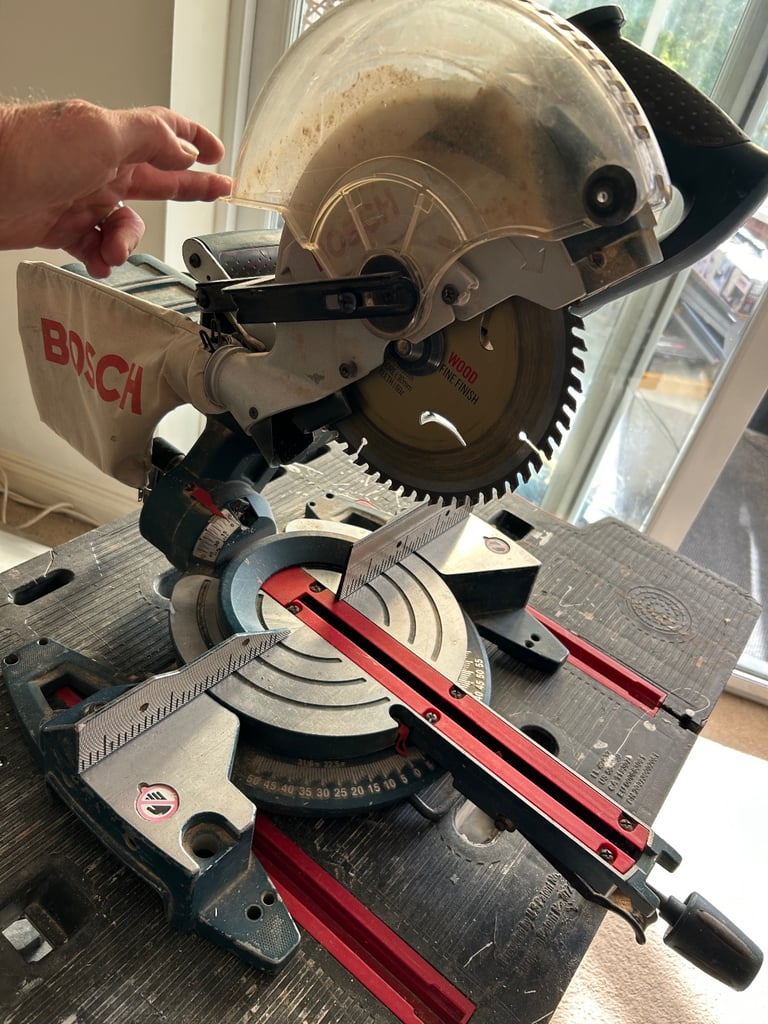 Bosch mitre saw