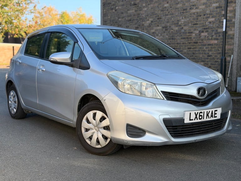 2025 Toyota Yaris Vitz Hardback PETROL Automatic