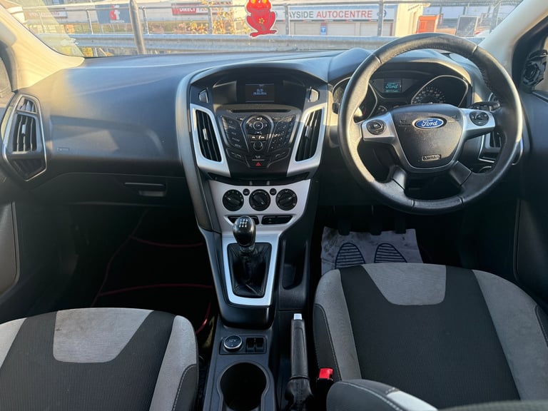 Ford, FOCUS, Hatchback, 2013, Manual, 998 (cc), 5 doors