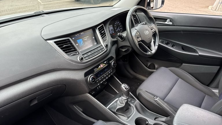 2017 Hyundai TUCSON 1.7 CRDi Blue Drive SE Nav 5dr 2WD Diesel Estate Estate Diesel Manual