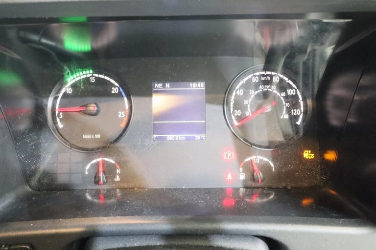 2016 (16 PLATE) Scania P250 4x2 Euro 6 Refrigerated