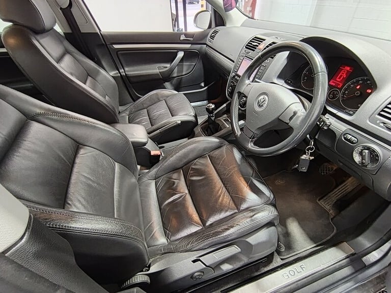 2005 Volkswagen Golf TDI GT Hatchback Diesel Manual