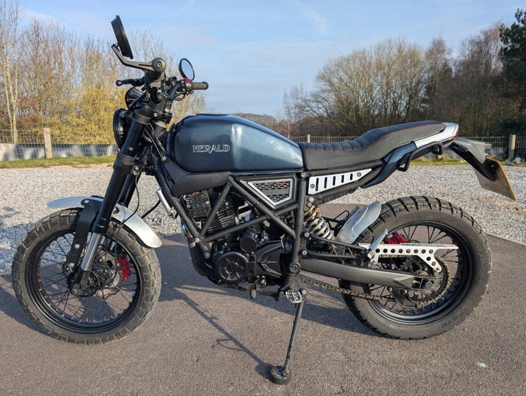 2021 HERALD Brat 250