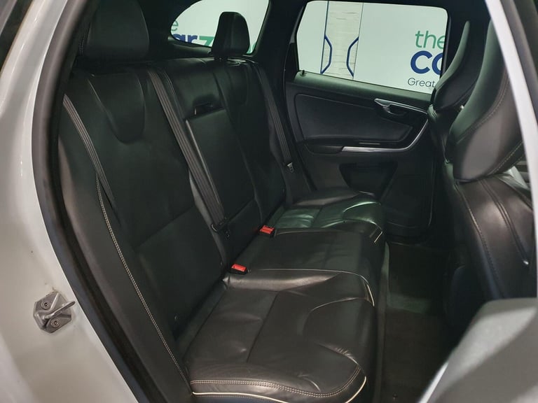 2016 Volvo XC60 2.4 D4 R-Design Lux Nav Auto AWD Euro 6 (s/s) 5dr ESTATE Diesel Automatic