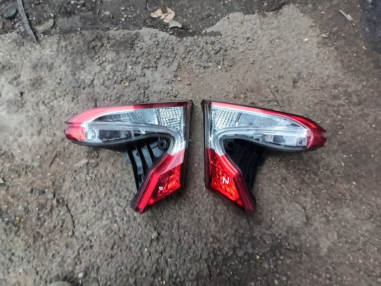 Toyota H-CR 18 REG Tailgate light