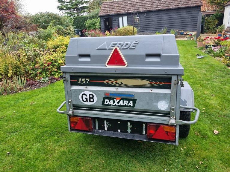 Erde Daxara 157 Trailer with Locking Lid