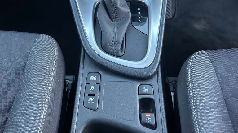 2022 Toyota Yaris 1.5 Hybrid Design 5dr CVT HATCHBACK PETROL/ELECTRIC Automatic