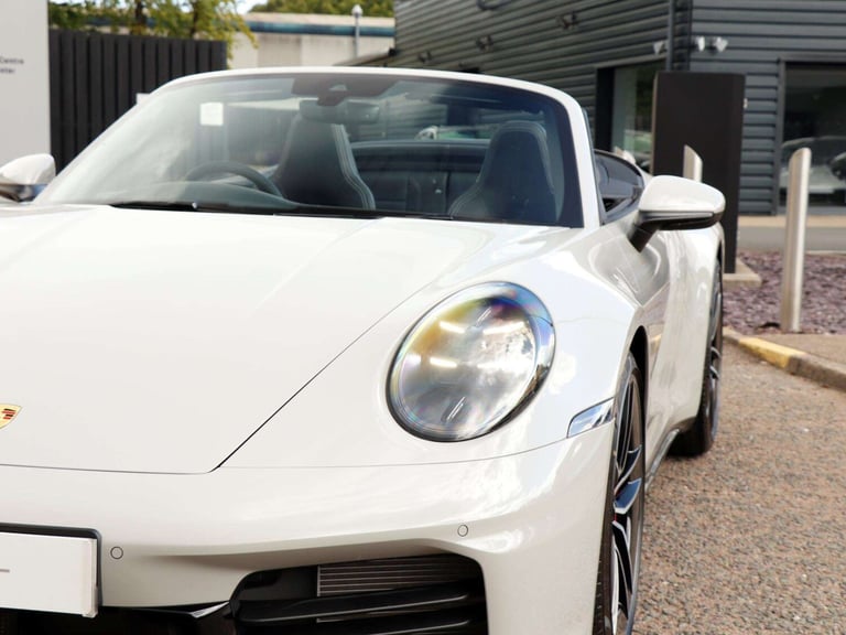 2025 Porsche 911 S 2dr PDK CONVERTIBLE PETROL Automatic