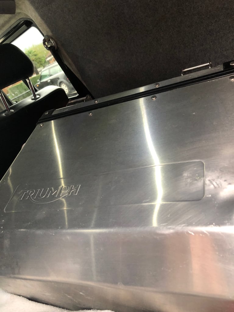 Triumph 1200 explorer panniers