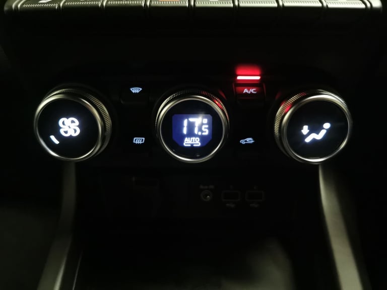 2023 Renault Arkana 1.6 E-TECH E-Tech engineered SUV 5dr Petrol Hybrid Auto 2WD Euro 6 (s/s) (1 S...