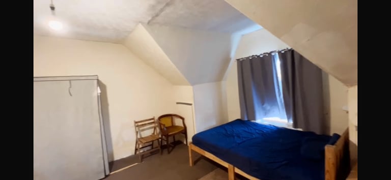 Double Room to Let Luton town 450 pm