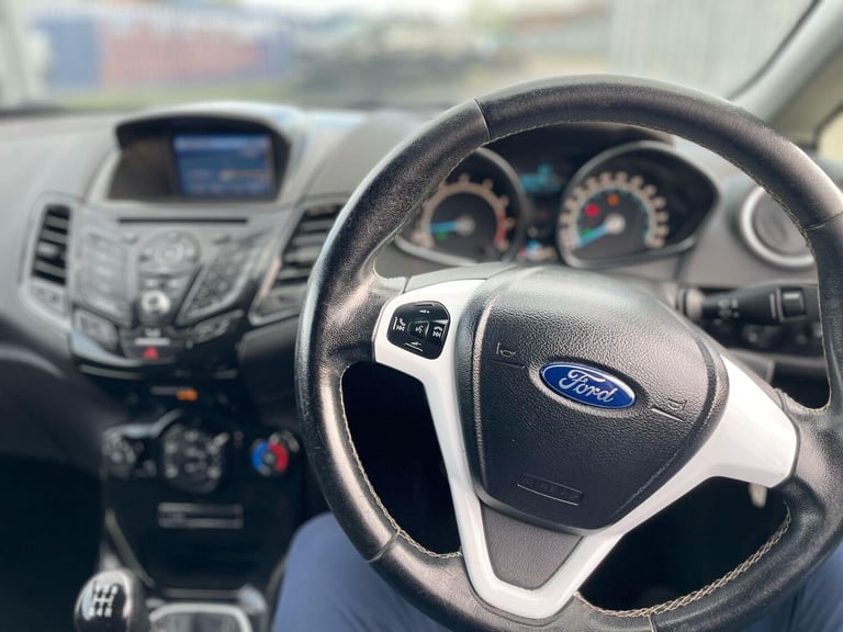 2016 Ford Fiesta 1.0T EcoBoost Zetec Blue Edition Euro 6 (s/s) 3dr HATCHBACK Petrol Manual