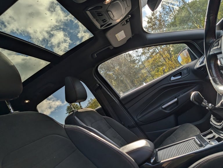 2019 Ford Kuga 1.5 TDCi EcoBlue ST-Line Edition SUV 5dr Diesel Manual Euro 6 (s/s) (120 ps HATCHB...