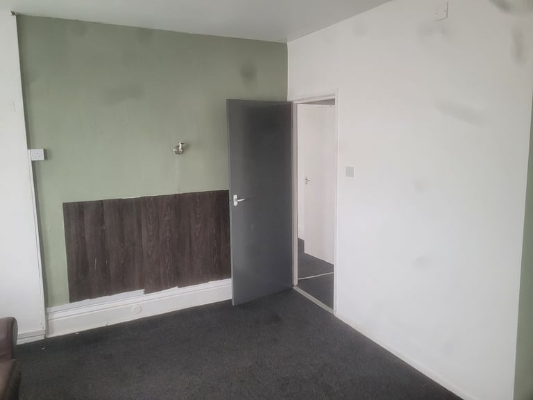 1 bedroom seaview flat 