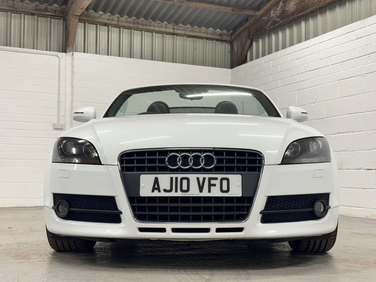 AUDI TT 1.8 TFSI White Manual Petrol 2010