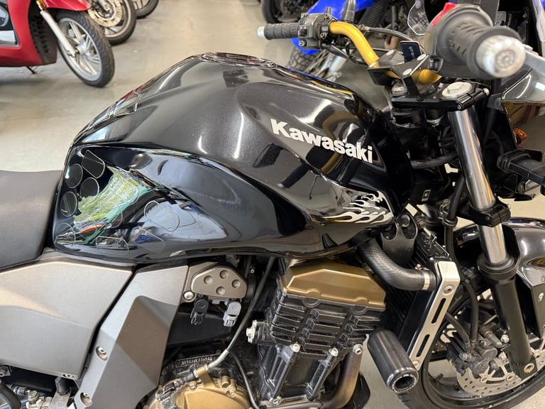KAWASAKI Z 750 