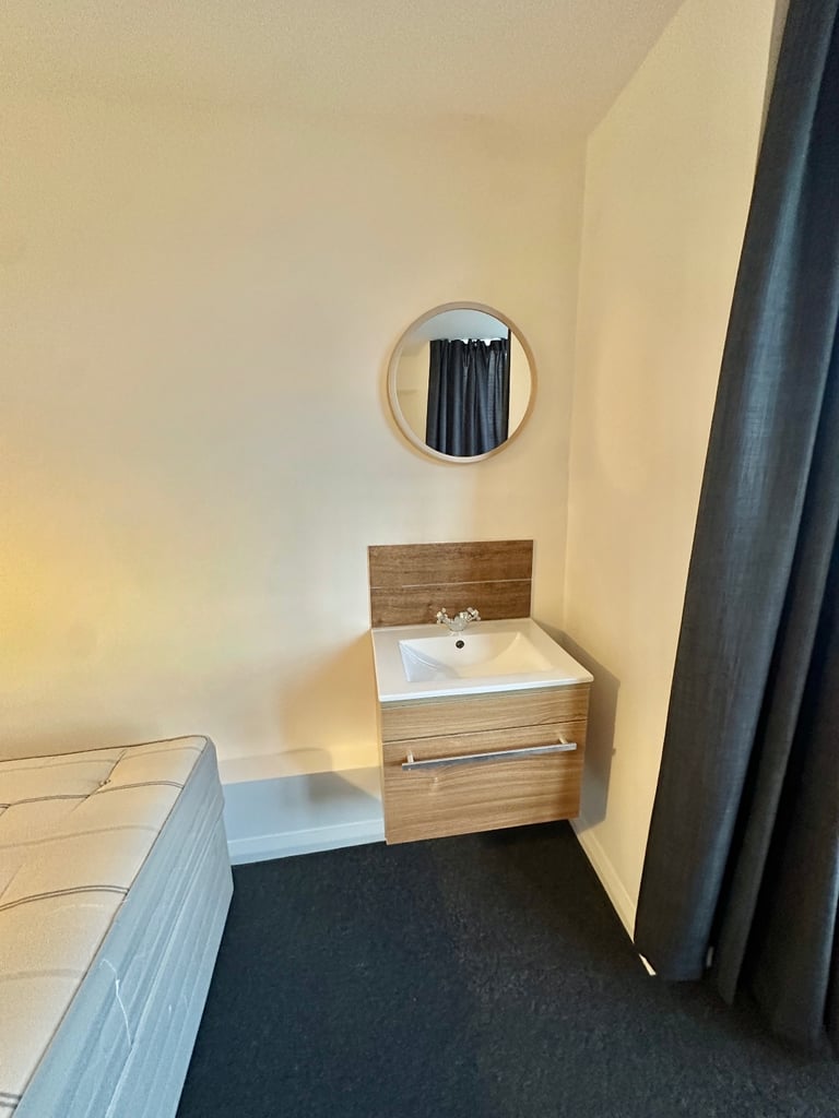 Double room in quiet house