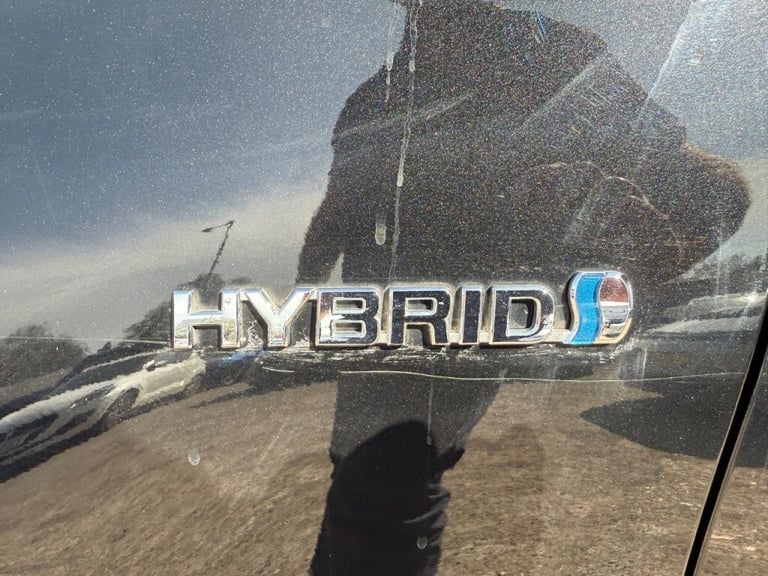 Toyota Yaris 1.5 Hybrid Icon Tech 5dr CVT -NAV - PARKING SENSORS - REAR CAMERA