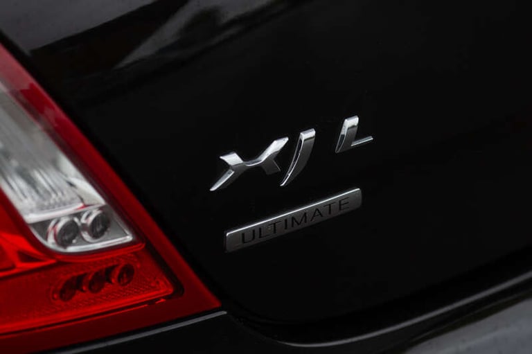 2012 Jaguar XJ Ultimate SALOON PETROL Automatic