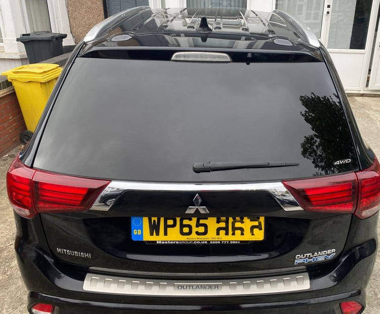 Mitsubishi, OUTLANDER, Estate, 2015, Other, 1998 (cc), 5 doors