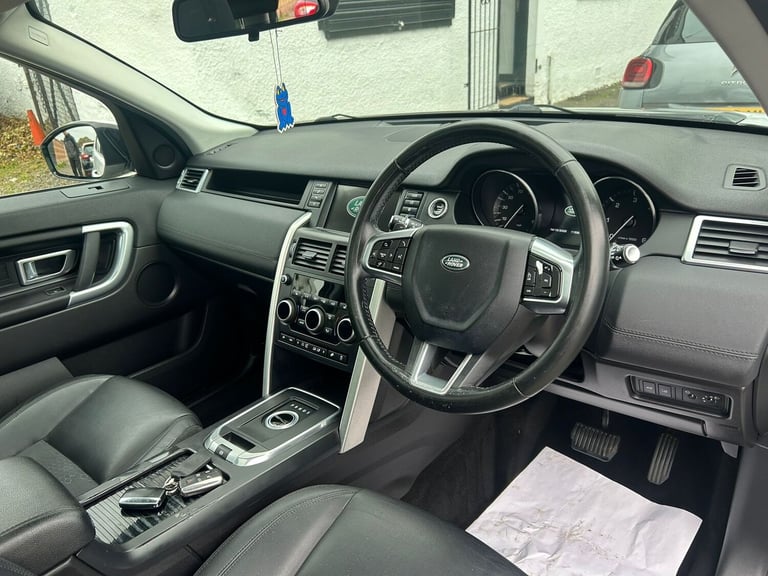 2016 Land Rover Discovery Sport 2.0 TD4 180 SE Tech 5dr Auto ESTATE DIESEL Automatic