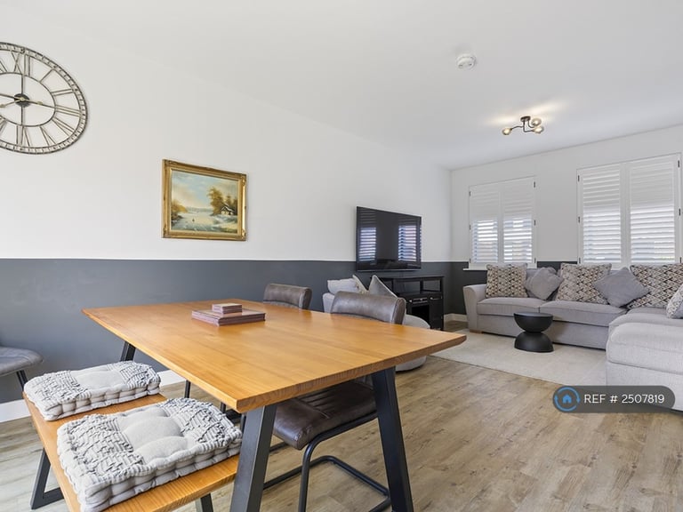 image for 3 bedroom house in Pearson Place, York, YO31 (3 bed) (#2507819)