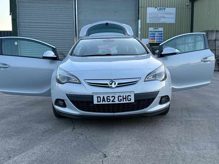2012 Vauxhall Astra GTC 2.0 CDTi 16V SRi 3dr Auto HATCHBACK Diesel Automatic