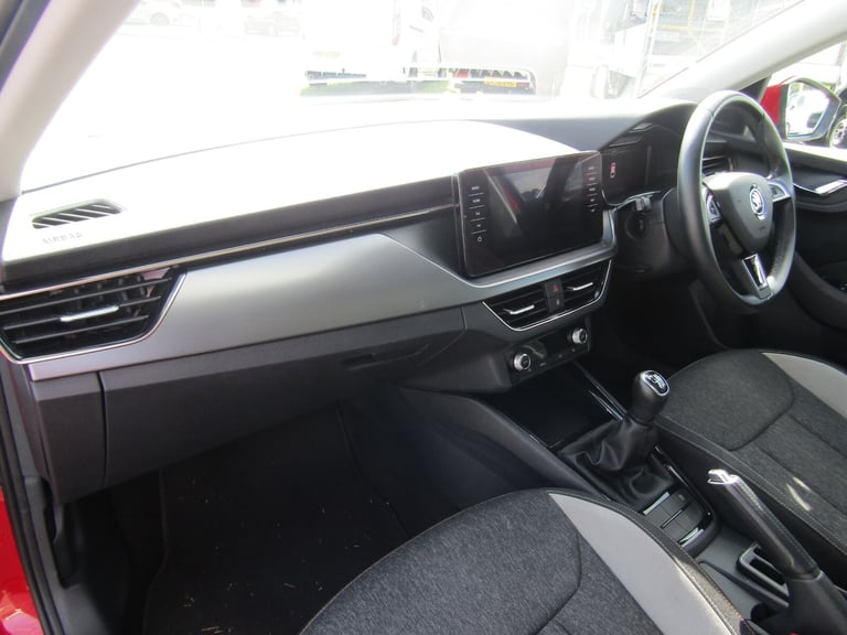 2021 Skoda Scala 1.6 TDI SE L 5dr - Glass Pan Roof / Sat Nav / 18'' Alloys and more! Hatchback Di...
