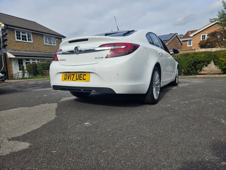 vauxhall insignia SRI 1.6cdti economy model 2017 6 speed ULEZ COMPLIANT NEW TIMING CHAIN 