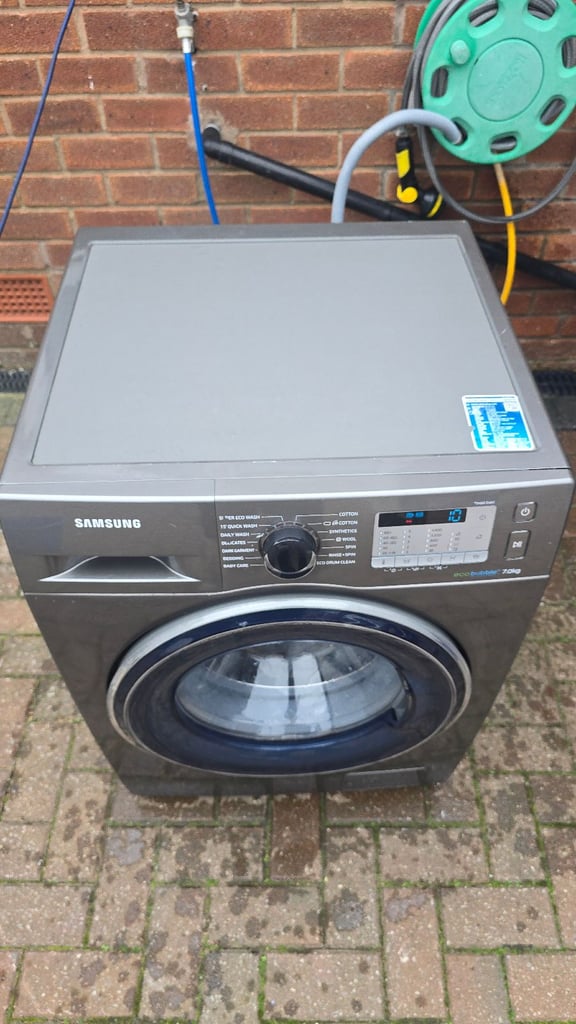 Samsung Eco Bubble 7KG Washing Machine  - Fully working - Can deliver locally from £8