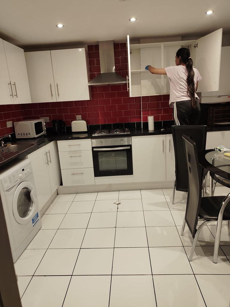 🔑🔑PROFESSIONAL DEEP CLEANING END OF TENANCY CLEANING/MOVING IN CLEAN 