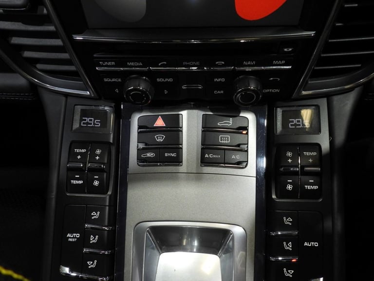 2013 63 PORSCHE PANAMERA 3.0D V6 HATCHBACK 5DR DIESEL TIPTRONICS EURO 5 (S/S) (2