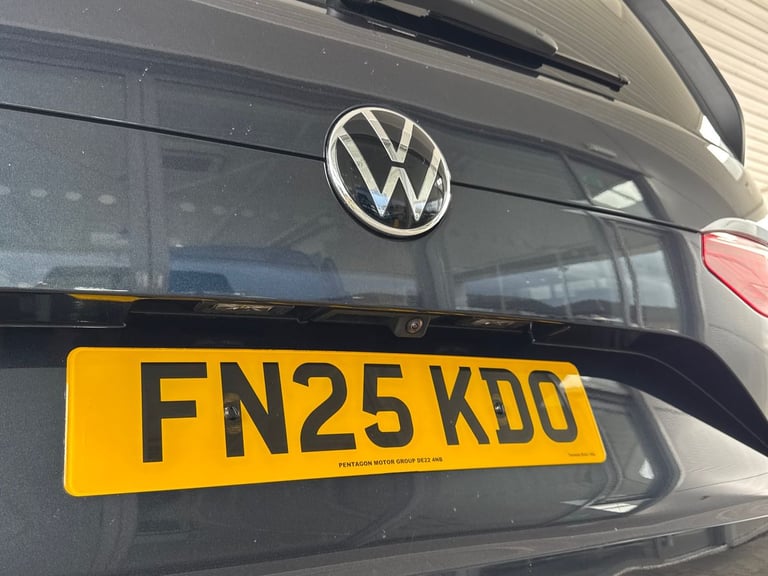  Volkswagen Multivan 2.0 Tdi Style Long MPV 5dr Diesel Dsg Euro 6 s/s 150 Ps