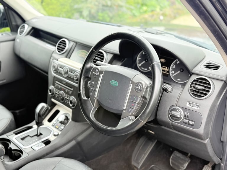 2011 Land Rover Discovery 4 Landmark LE 3.0 SD V6 Command Shift 4X4