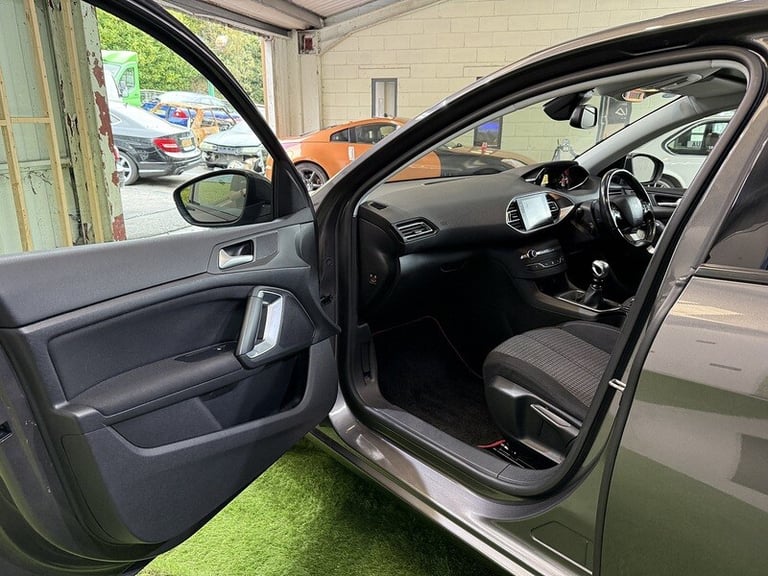 2017 Peugeot 308 1.6 BlueHDi 120 Active 5dr ESTATE DIESEL Manual